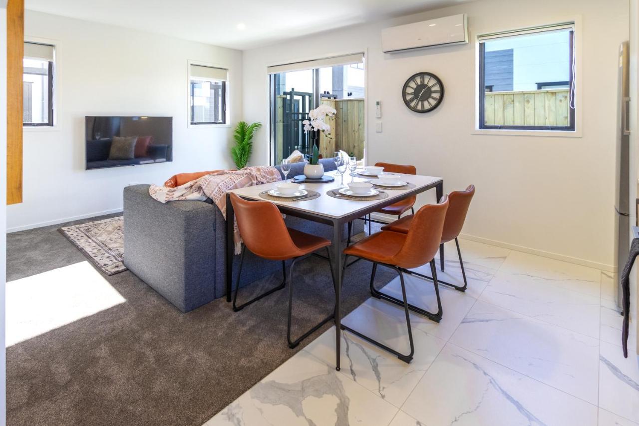 Beachside Bliss: 1 Bed 1 Bath Christchurch Kültér fotó