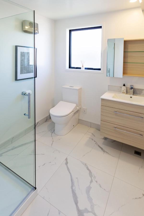 Beachside Bliss: 1 Bed 1 Bath Christchurch Kültér fotó