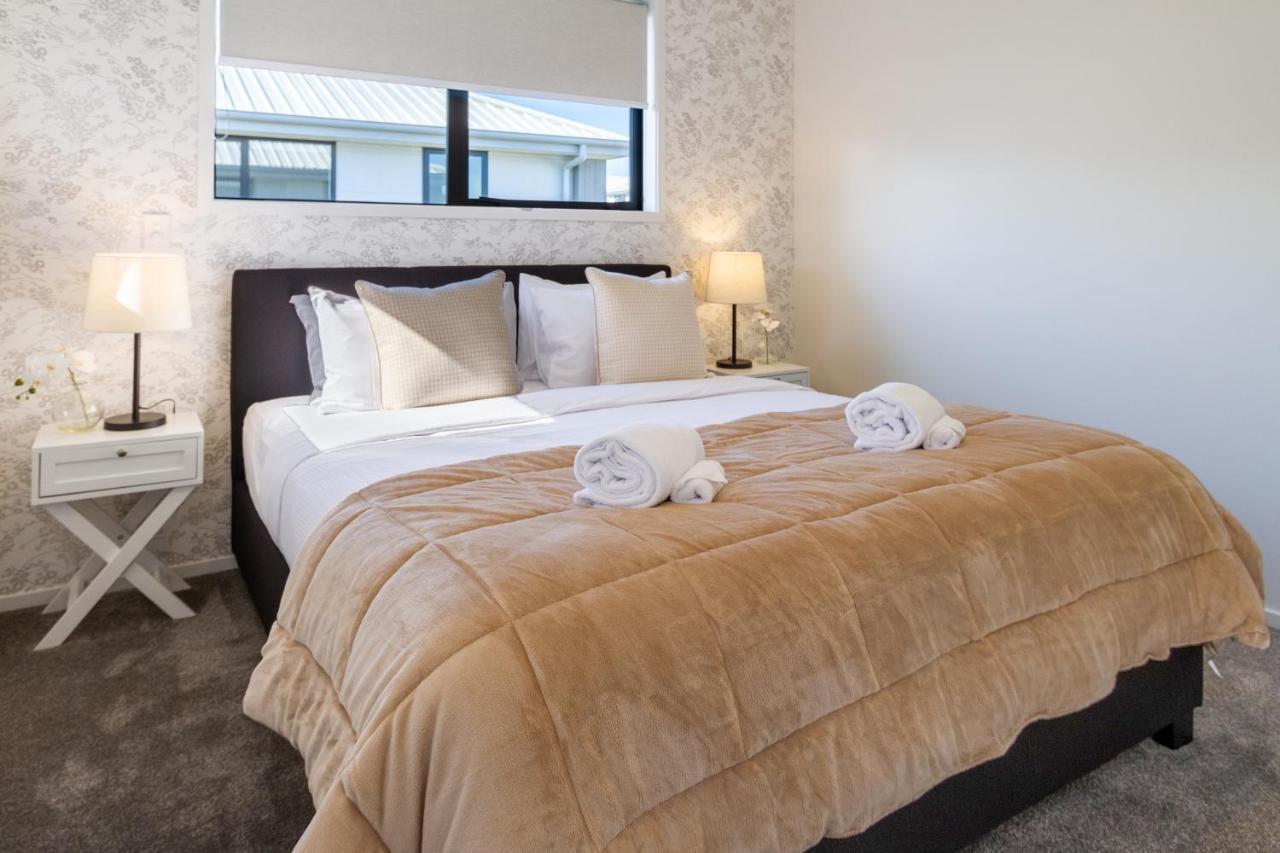 Beachside Bliss: 1 Bed 1 Bath Christchurch Kültér fotó