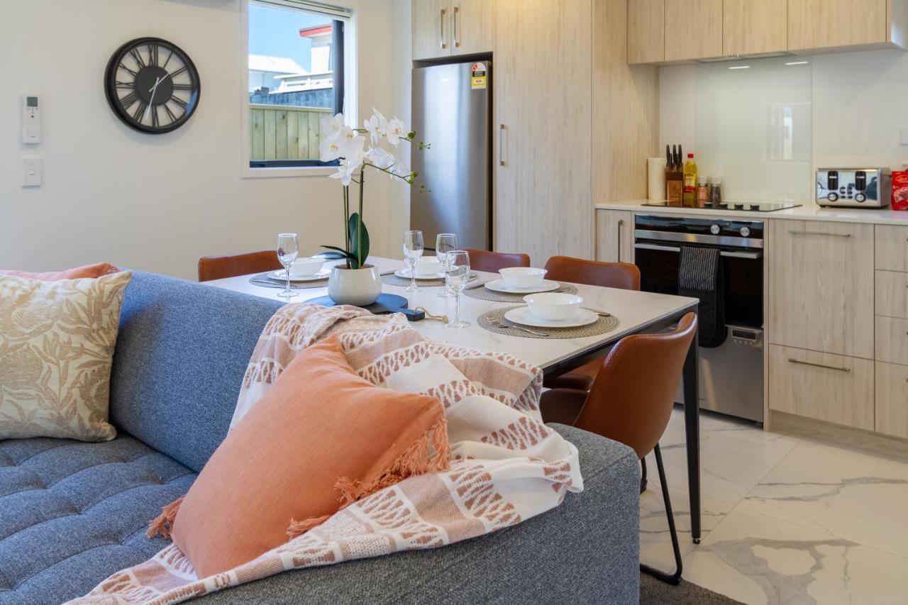 Beachside Bliss: 1 Bed 1 Bath Christchurch Kültér fotó