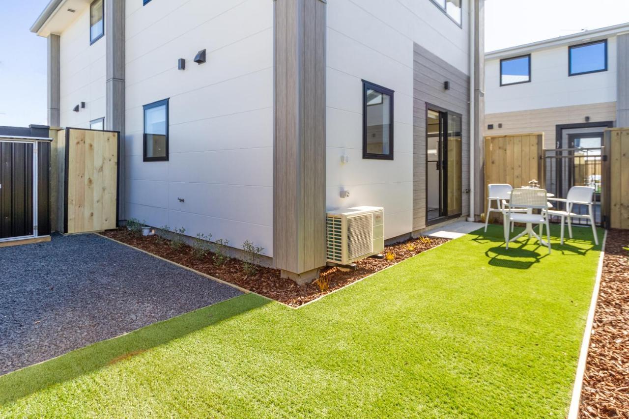 Beachside Bliss: 1 Bed 1 Bath Christchurch Kültér fotó